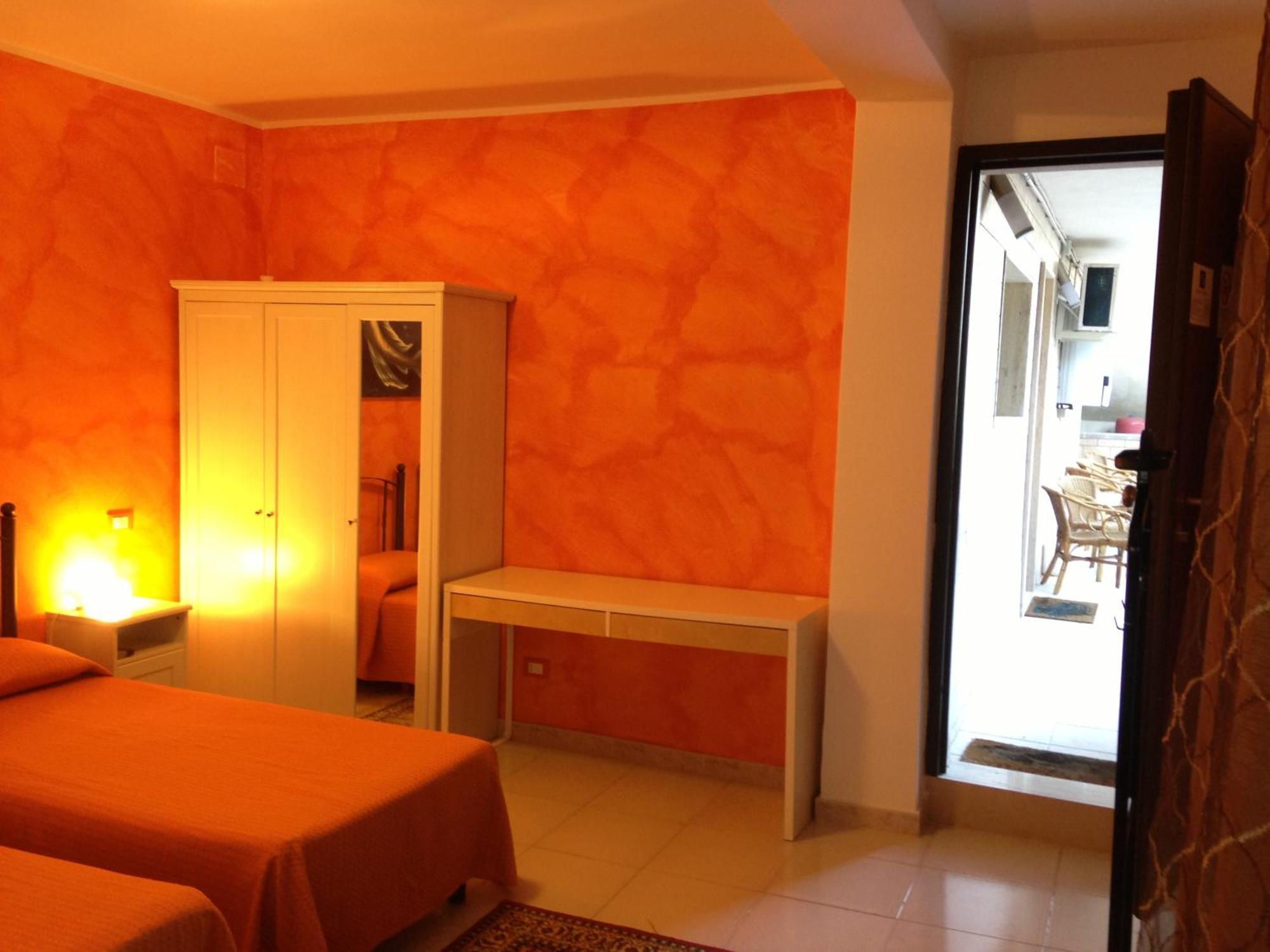 Le Sirene Bed&Breakfast Cellamare Camera foto