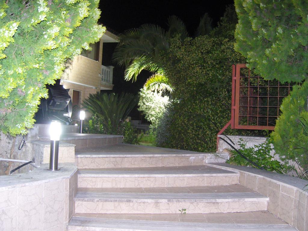 Le Sirene Bed&Breakfast Cellamare Esterno foto